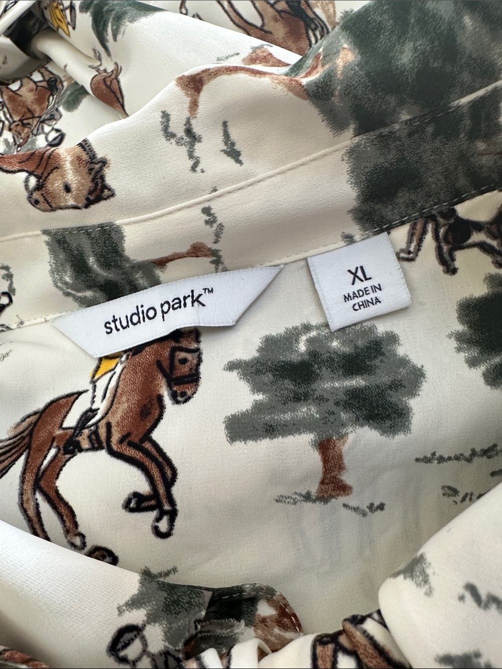 Studio Park x Shawn Killinger Horse & Hounds Equestrian Top NEW! Oversized - Picture 10 of 10